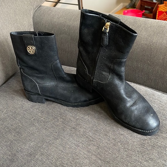 Tory Burch Leather Ankle boots sz 7 - Picture 2 of 7